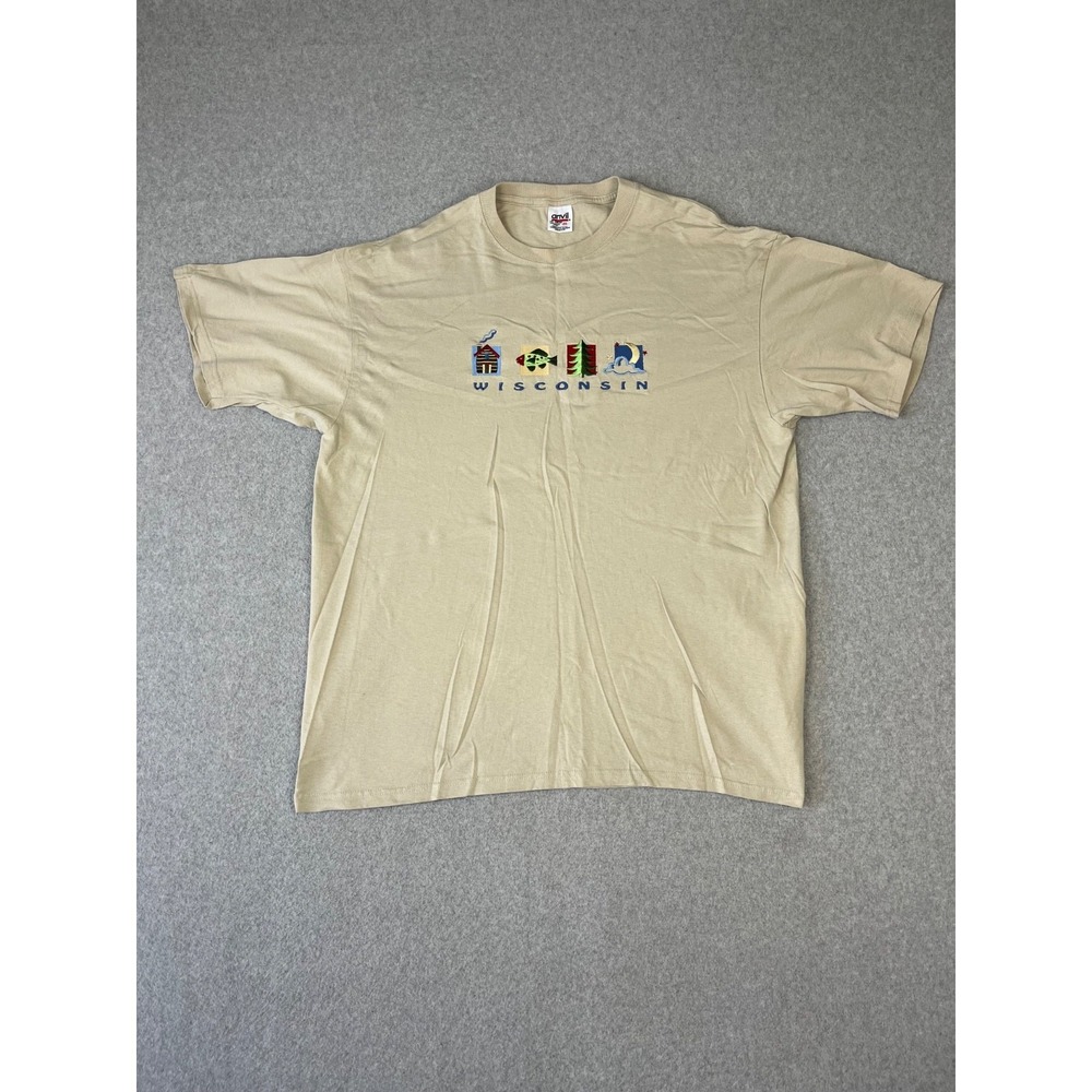 Vintage Wisconsin Shirt Mens 2X Biege Short Sleeve Embroidered Made USA